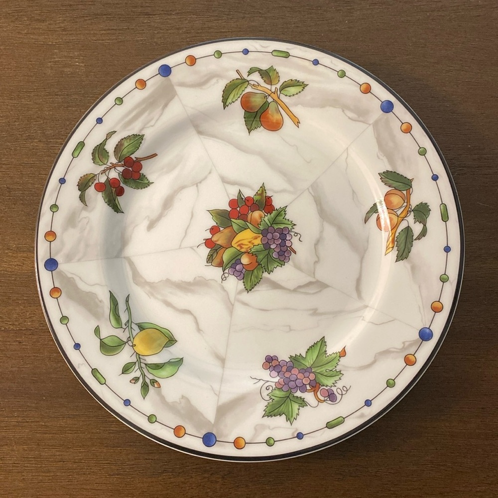 Fruit Firenze 1989 by Emilio Bergamin, Italy 7.5” Salad Appetizer Dessert Plate